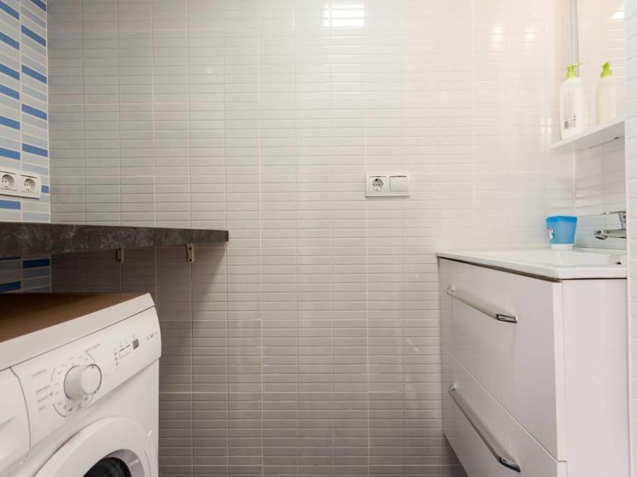 Apartamento Cerca De La Playa Valencia Exterior foto